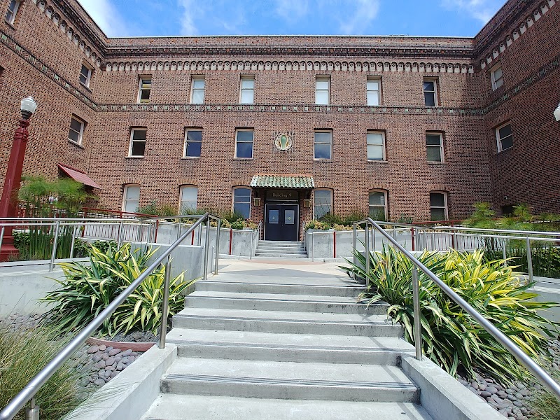 ZUCKERBERG SAN FRANCISCO GENERAL HOSP & TRAUMA SNF nursing home in SAN FRANCISCO, CA - Photo 4 of 10