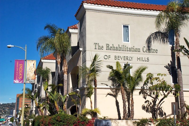 BEVERLY HILLS REHABILITATION CENTRE nursing home in LOS ANGELES, CA - Photo 2 of 5