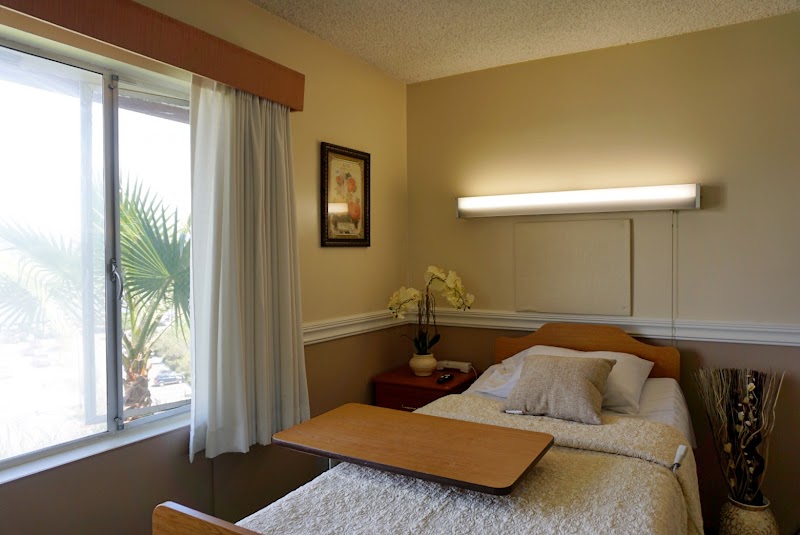 PALOMAR HEIGHTS POST ACUTE nursing home in ESCONDIDO, CA - Photo 4 of 5