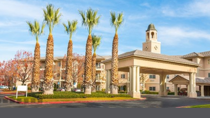 BROOKDALE RIVERWALK SNF (CA) nursing home in BAKERSFIELD, CA - Photo 2 of 5