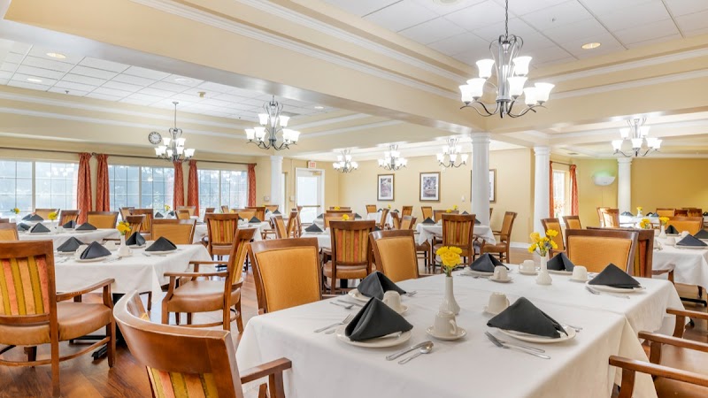 BROOKDALE RIVERWALK SNF (CA) nursing home in BAKERSFIELD, CA - Photo 3 of 5