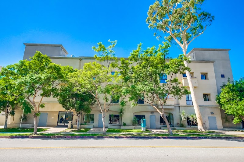 SANTA MONICA REHABILITATION CENTER nursing home in SANTA MONICA, CA - Photo 2 of 5