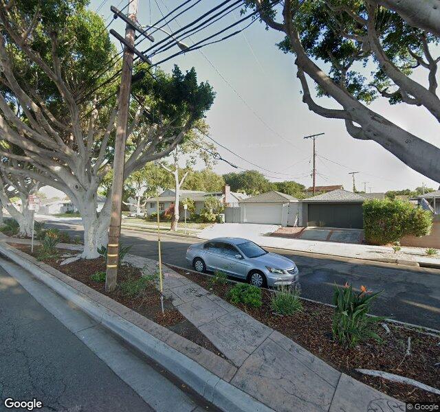 LAWNDALE HEALTHCARE & WELLNESS CENTRE LLC nursing home in LAWNDALE, CA - Photo 2 of 2