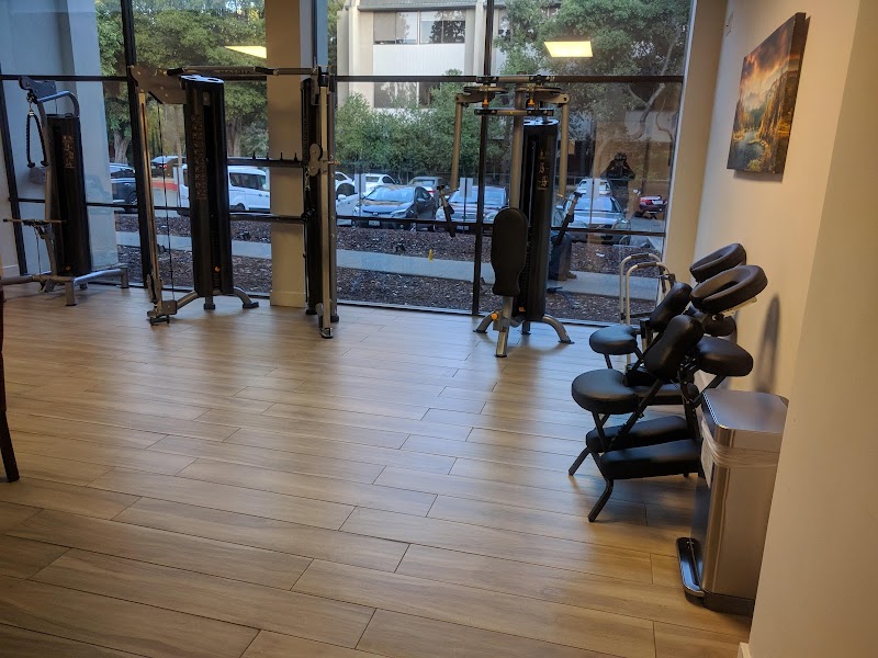 ATHERTON PARK POST-ACUTE nursing home in MENLO PARK, CA - Photo 5 of 10