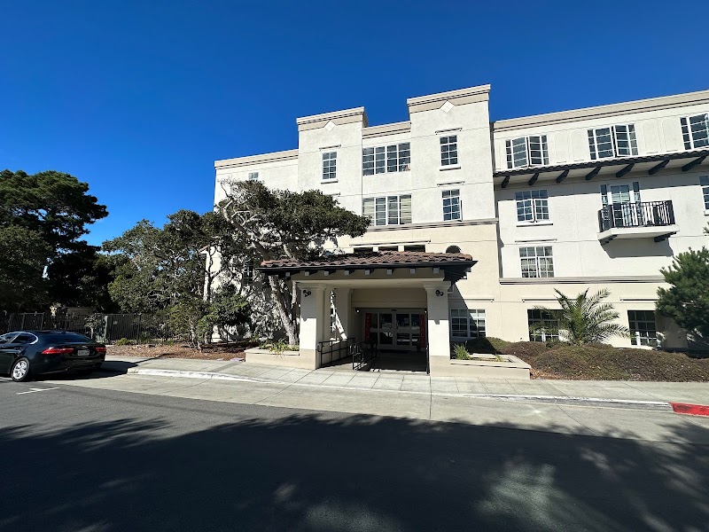 FOREST HILL MANOR HEALTH CENTER nursing home in PACIFIC GROVE, CA - Photo 2 of 5