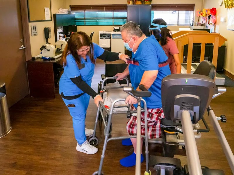 SOMERSET SUBACUTE AND CARE nursing home in EL CAJON, CA - Photo 4 of 5