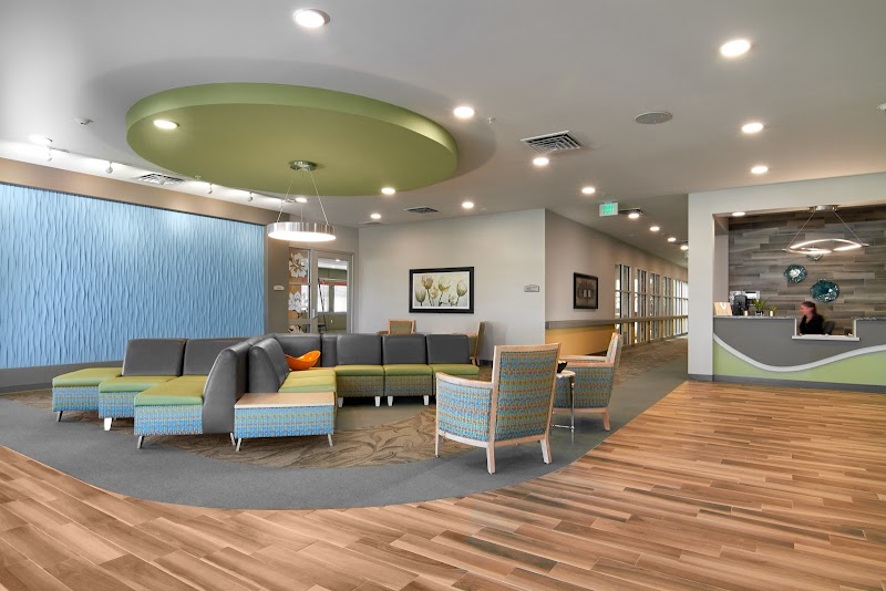 KERN RIVER TRANSITIONAL CARE nursing home in BAKERSFIELD, CA - Photo 4 of 5