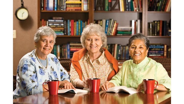 WHITE ACRES WELLNESS & REHABILITATION nursing home in EL PASO, TX - Photo 1 of 5