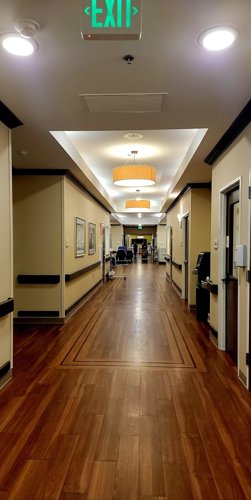 Colonial Manor Advanced Rehab & Healthcare nursing home in Pharr, TX - Photo 3 of 5