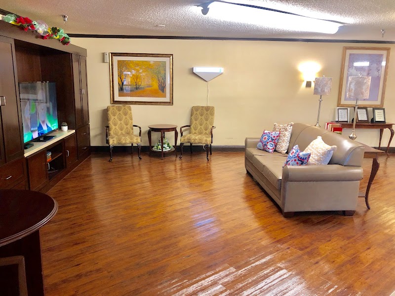 Rosenberg Health & Rehabilitation Center nursing home in Rosenberg, TX - Photo 2 of 5