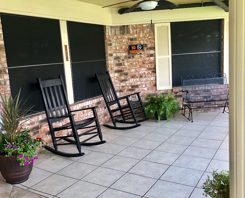 Rosenberg Health & Rehabilitation Center nursing home in Rosenberg, TX - Photo 4 of 5