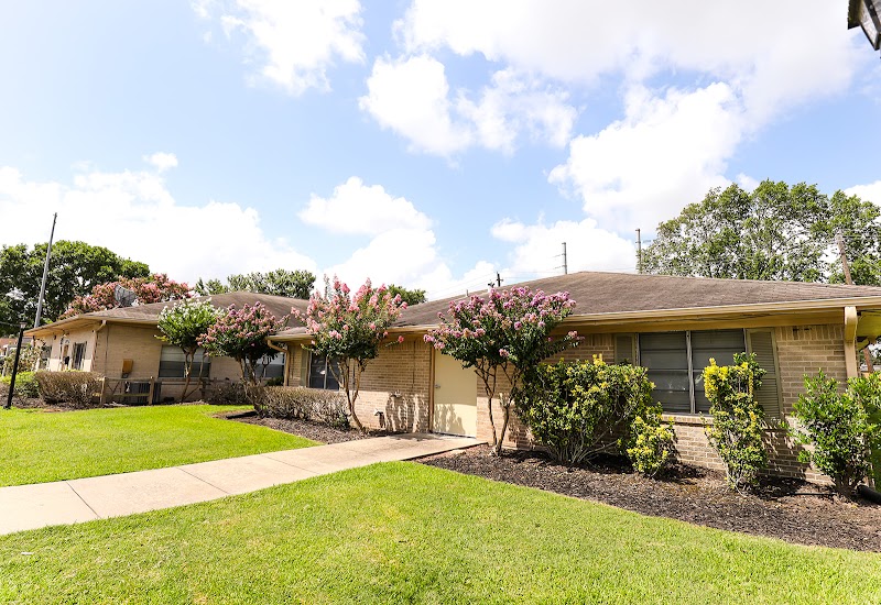 BAY RIDGE HEALTHCARE CENTER nursing home in LA PORTE, TX - Photo 5 of 5