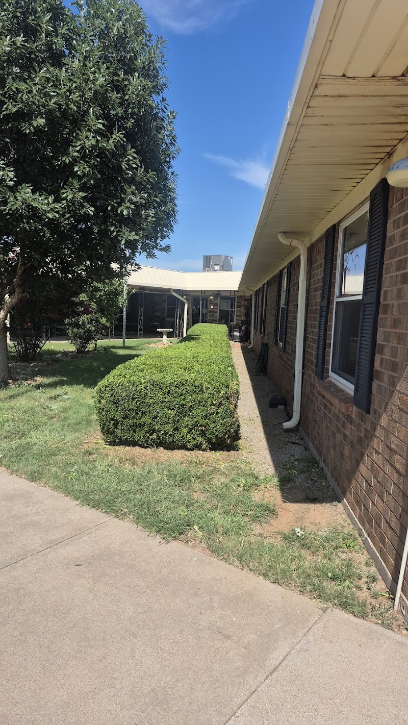 CHILDRESS HEALTHCARE CENTER nursing home in CHILDRESS, TX - Photo 3 of 5