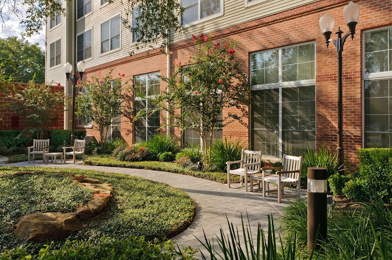 THE VOSSWOOD NURSING CENTER nursing home in HOUSTON, TX - Photo 3 of 10