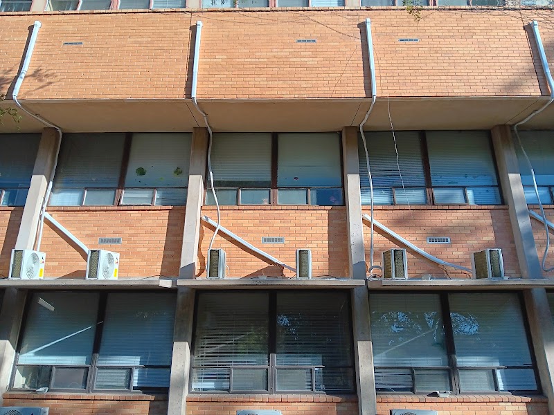 GOLDEN ACRES LIVING AND REHABILITATION CENTER nursing home in DALLAS, TX - Photo 2 of 5