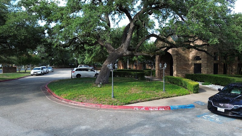 Brush Country Nursing and Rehabilitation nursing home in Austin, TX - Photo 2 of 5