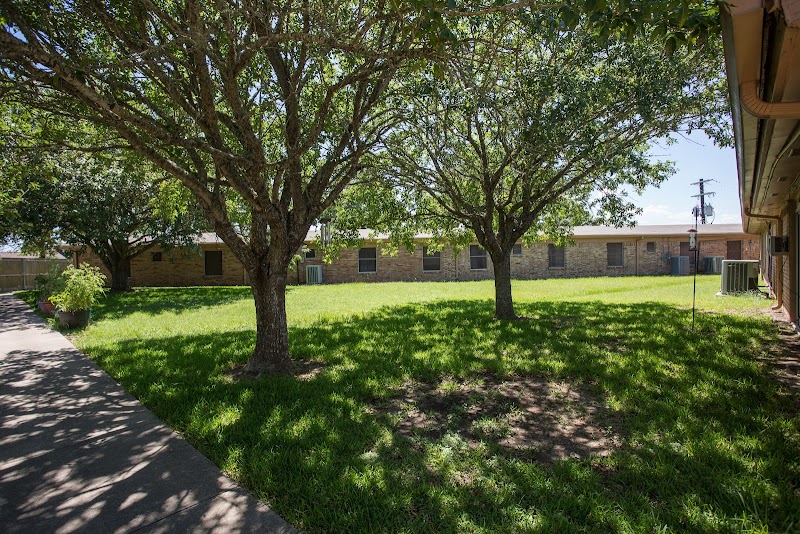 AVIR AT GONZALES nursing home in GONZALES, TX - Photo 3 of 5