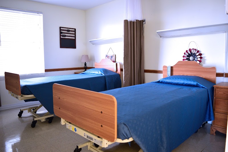 WHISPERING OAKS REHAB & NURSING nursing home in CUERO, TX - Photo 3 of 5