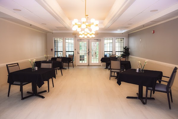 Crestview Healthcare Residence nursing home in Waco, TX - Photo 1 of 5