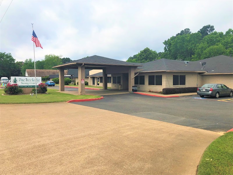 PINE TREE LODGE NURSING CENTER nursing home in LONGVIEW, TX - Photo 2 of 5