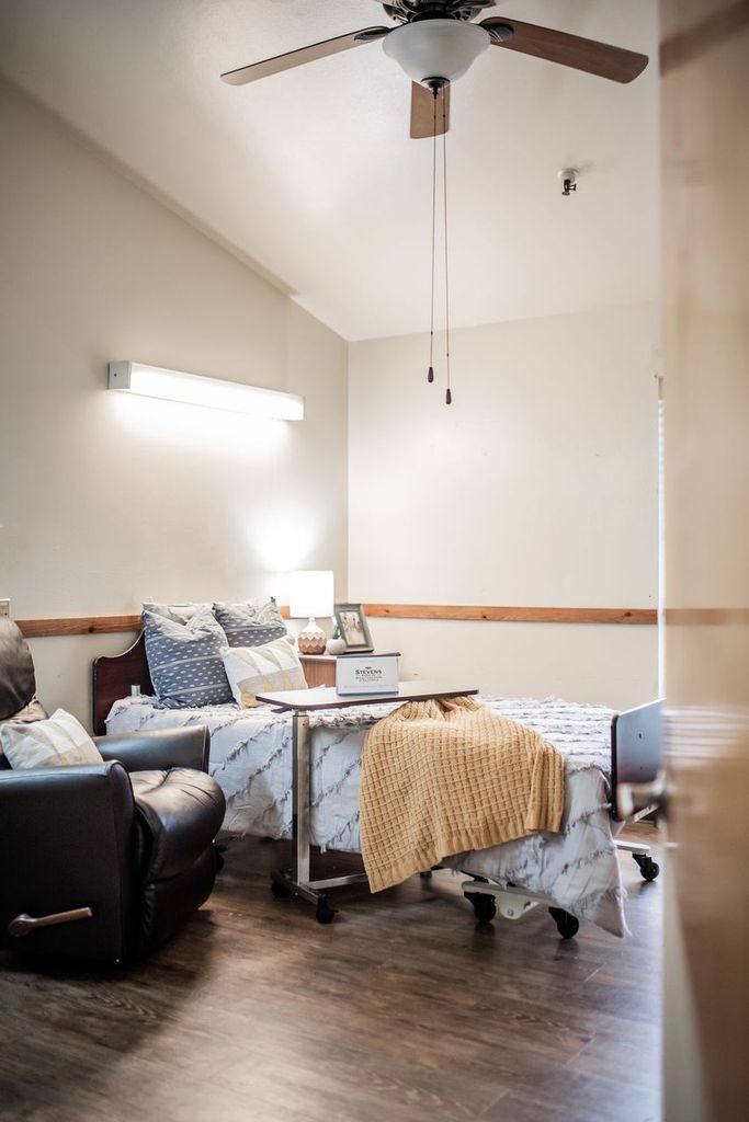 STEVENS NURSING AND REHABILITATION CENTER OF HALLE nursing home in HALLETTSVILLE, TX - Photo 4 of 5