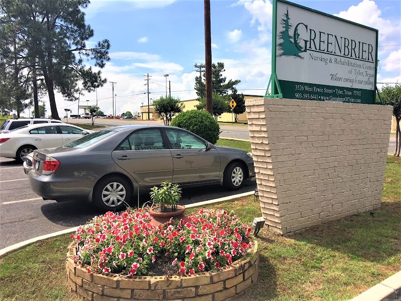 GREENBRIER NURSING & REHABILITATION CENTER OF TYLE nursing home in TYLER, TX - Photo 4 of 10