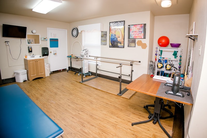 PECAN MANOR NURSING AND REHABILITATION nursing home in KENNEDALE, TX - Photo 3 of 5