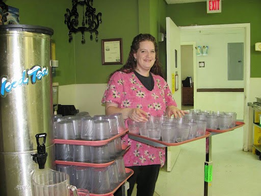 WILLIS NURSING AND REHABILITATION LP nursing home in WILLIS, TX - Photo 2 of 10