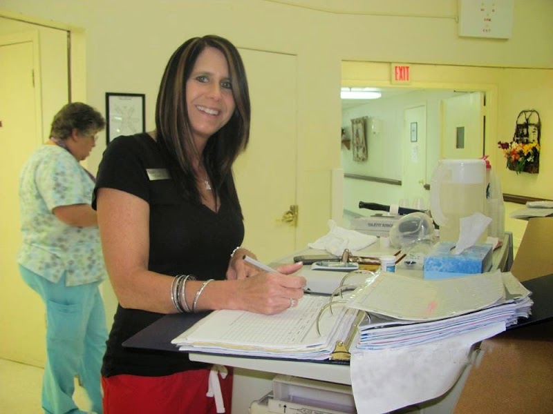 WILLIS NURSING AND REHABILITATION LP nursing home in WILLIS, TX - Photo 4 of 10