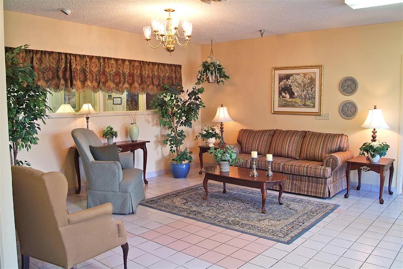 PALMA REAL nursing home in MATHIS, TX - Photo 3 of 10