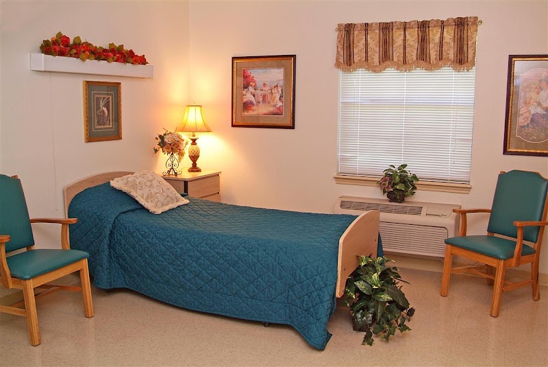 PALMA REAL nursing home in MATHIS, TX - Photo 5 of 10