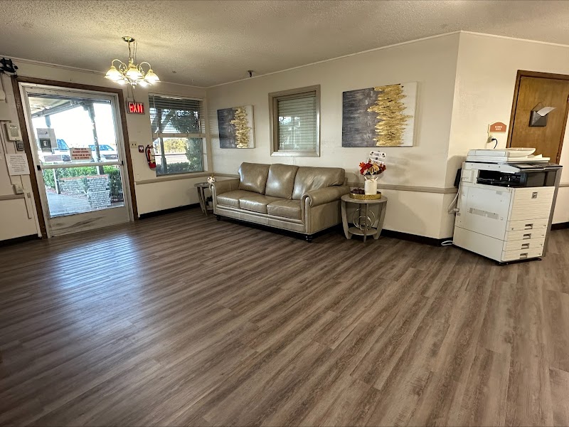 DELEON NURSING AND REHABILITATION nursing home in DE LEON, TX - Photo 3 of 10