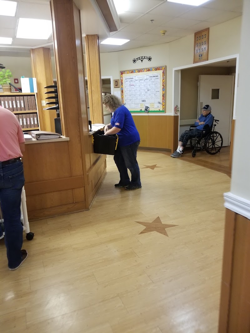 THE OAKS AT RADFORD HILLS HEALTHCARE CENTER nursing home in ABILENE, TX - Photo 3 of 5