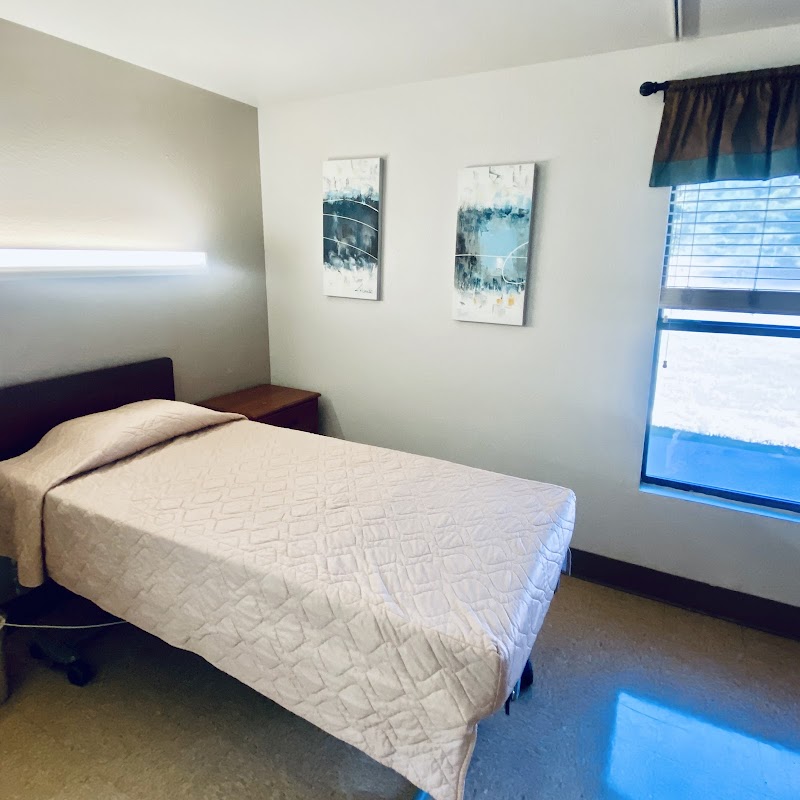 Whispering Pines Lodge nursing home in Longview, TX - Photo 3 of 5