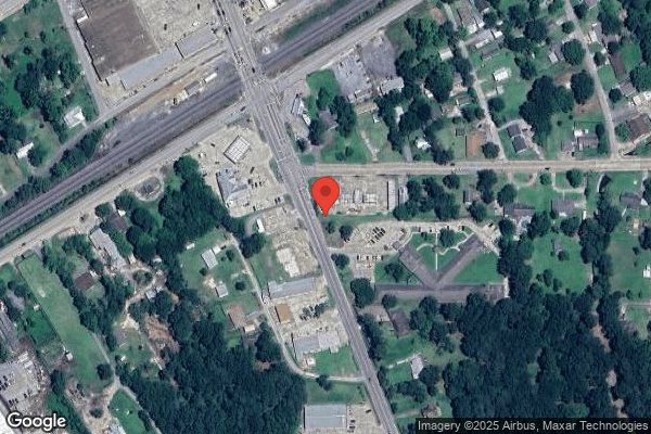 OAKWOOD MANOR NURSING HOME nursing home in VIDOR, TX - Photo 1 of 10