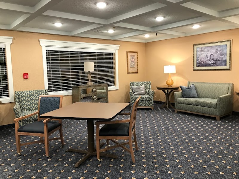 OAKWOOD MANOR NURSING HOME nursing home in VIDOR, TX - Photo 3 of 10