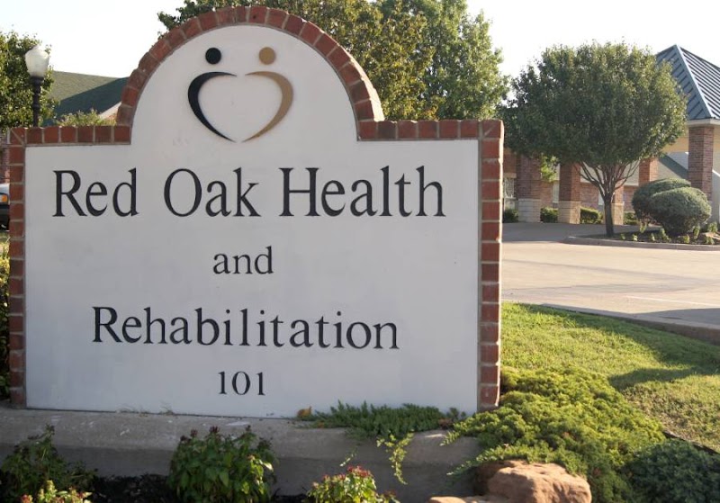 RED OAK HEALTH AND REHABILITATION CENTER nursing home in RED OAK, TX - Photo 4 of 5