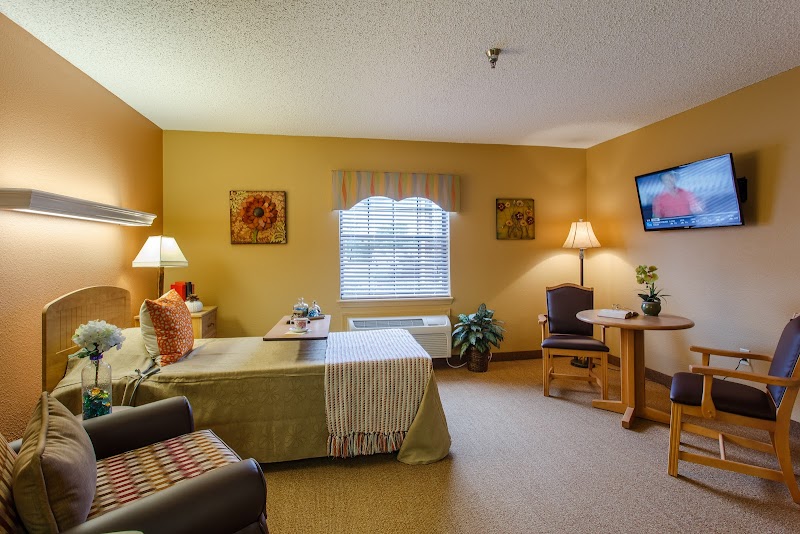 RENAISSANCE CARE CENTER nursing home in GAINESVILLE, TX - Photo 2 of 5