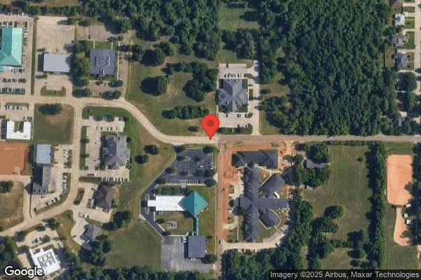 REUNION PLAZA SENIOR CARE AND REHABILITATION CENTE nursing home in TEXARKANA, TX - Photo 1 of 5