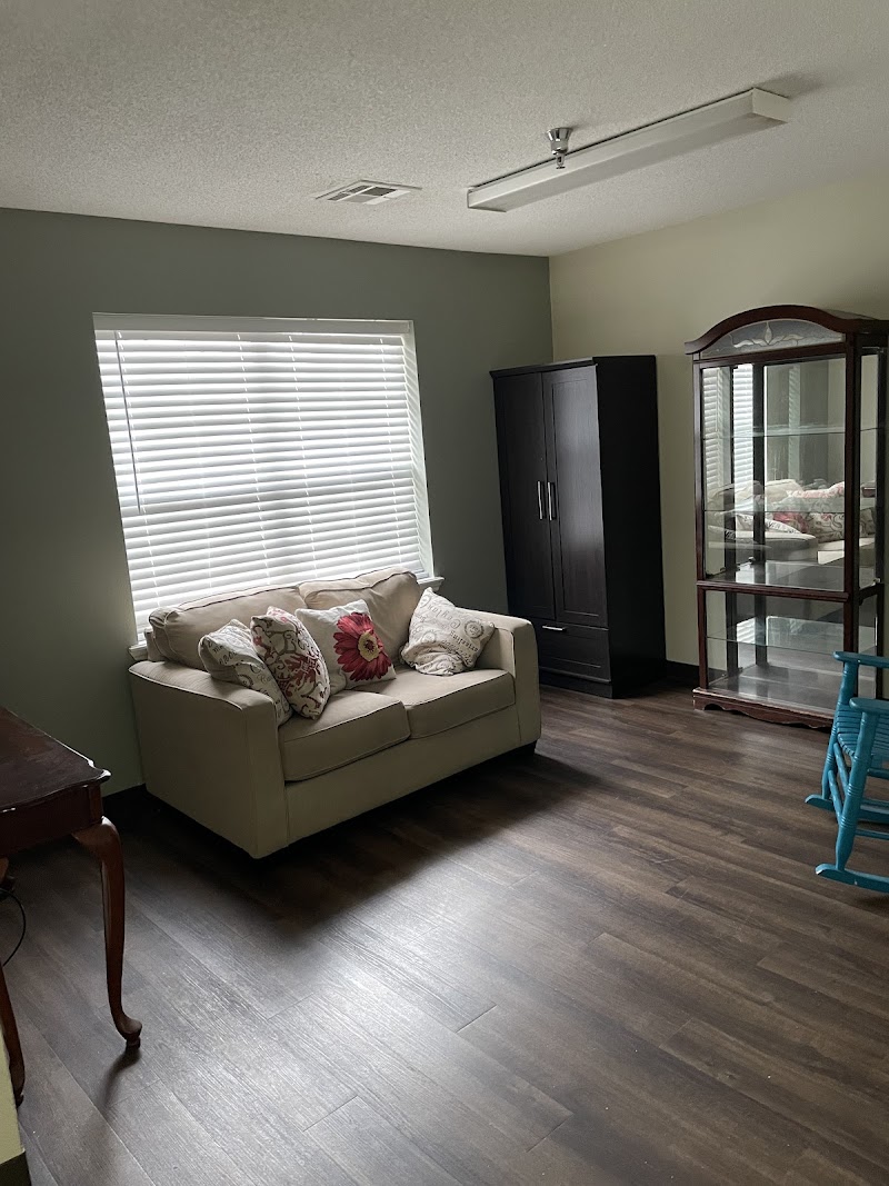 REUNION PLAZA SENIOR CARE AND REHABILITATION CENTE nursing home in TEXARKANA, TX - Photo 2 of 5