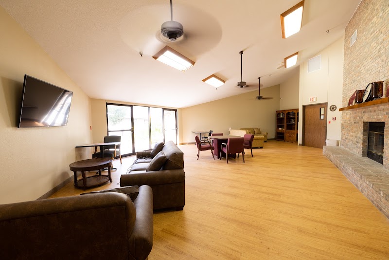 PARKVIEW NURSING AND REHABILITATION CENTER nursing home in LOCKHART, TX - Photo 3 of 5