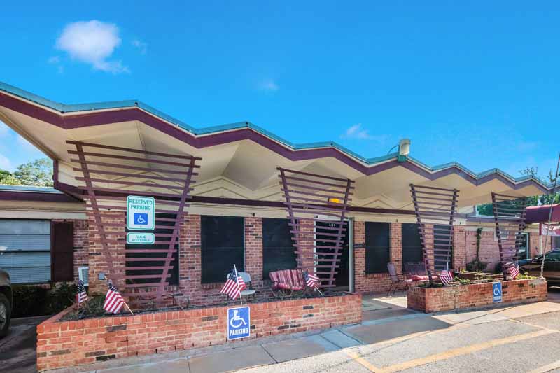 PLEASANTON NORTH NURSING AND REHABILITATION nursing home in PLEASANTON, TX - Photo 2 of 5