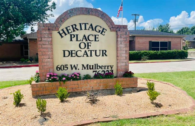 HERITAGE PLACE OF DECATUR nursing home in DECATUR, TX - Photo 2 of 10