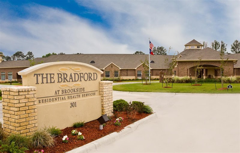 THE BRADFORD AT BROOKSIDE nursing home in LIVINGSTON, TX - Photo 3 of 10