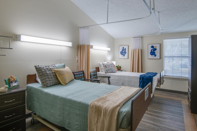 PECAN TREE REHAB AND HEALTHCARE CENTER nursing home in GAINESVILLE, TX - Photo 3 of 10