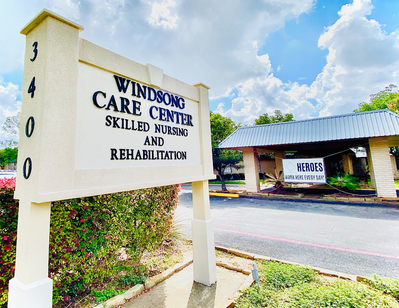 OASIS AT PEARLAND nursing home in PEARLAND, TX - Photo 3 of 5