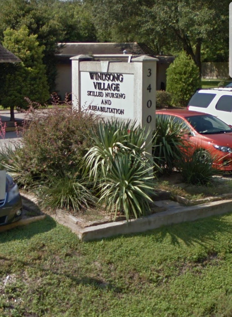 OASIS AT PEARLAND nursing home in PEARLAND, TX - Photo 4 of 5