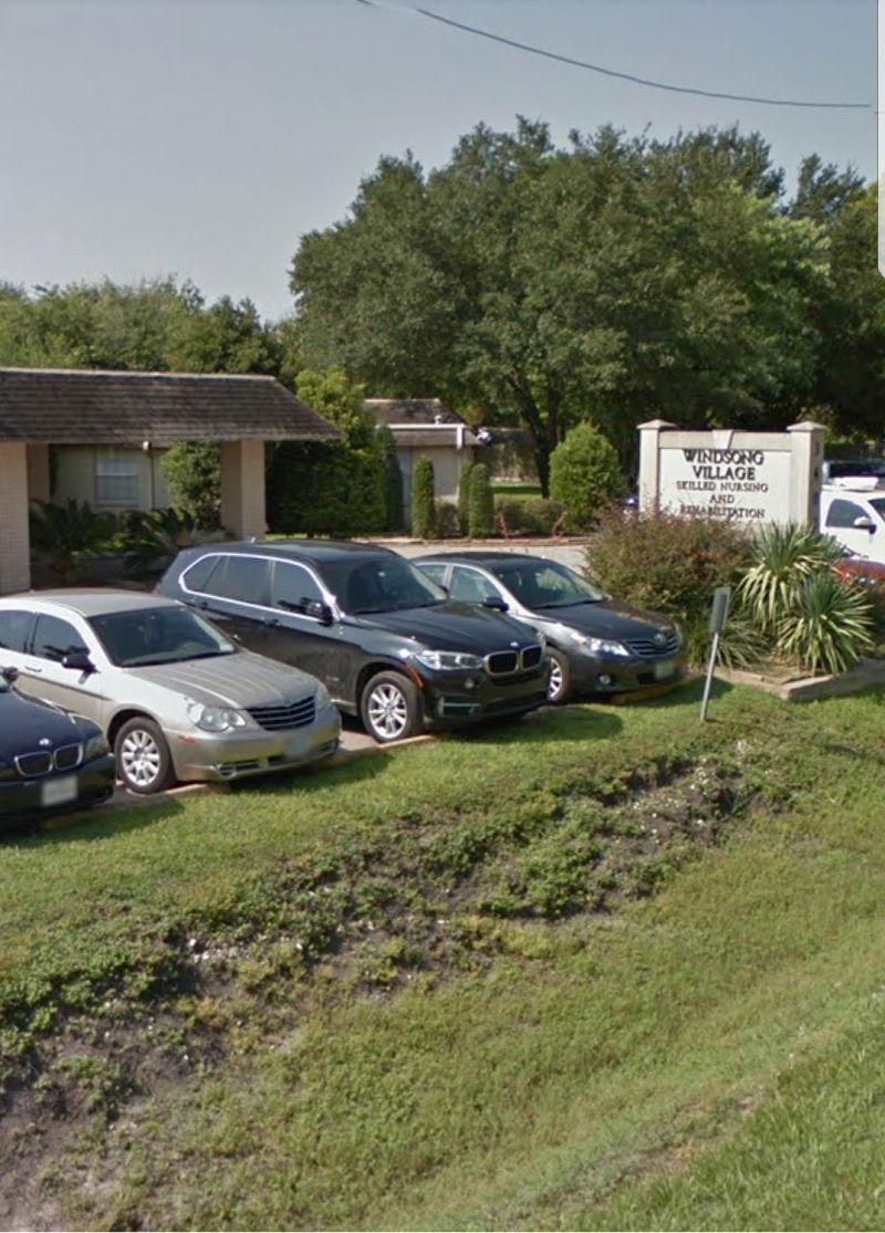 OASIS AT PEARLAND nursing home in PEARLAND, TX - Photo 5 of 5