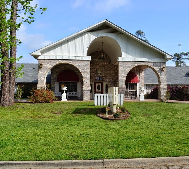 HERITAGE PLAZA NURSING CENTER nursing home in TEXARKANA, TX - Photo 2 of 2