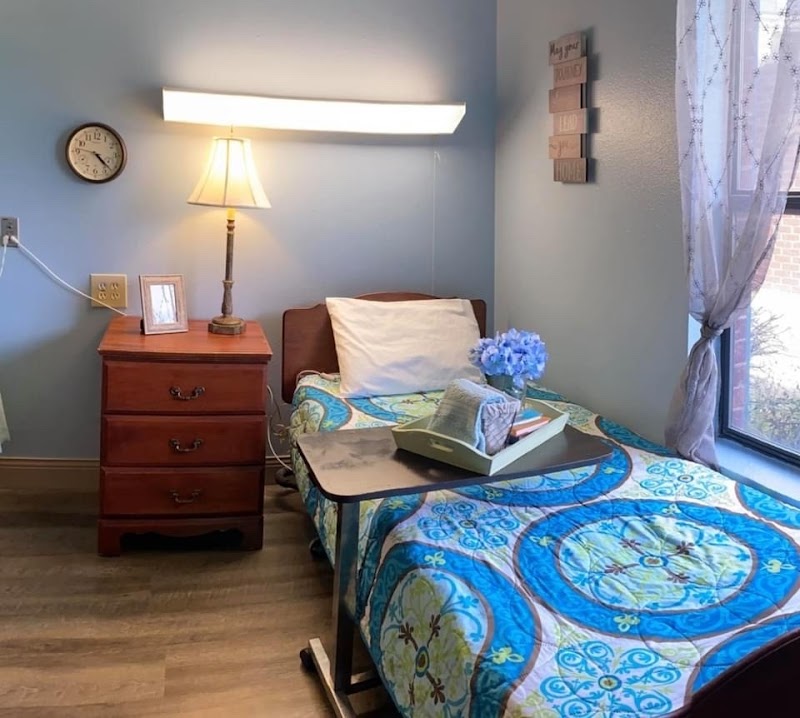 Colonial Nursing & Rehabilitation Center nursing home in Lindale, TX - Photo 5 of 5